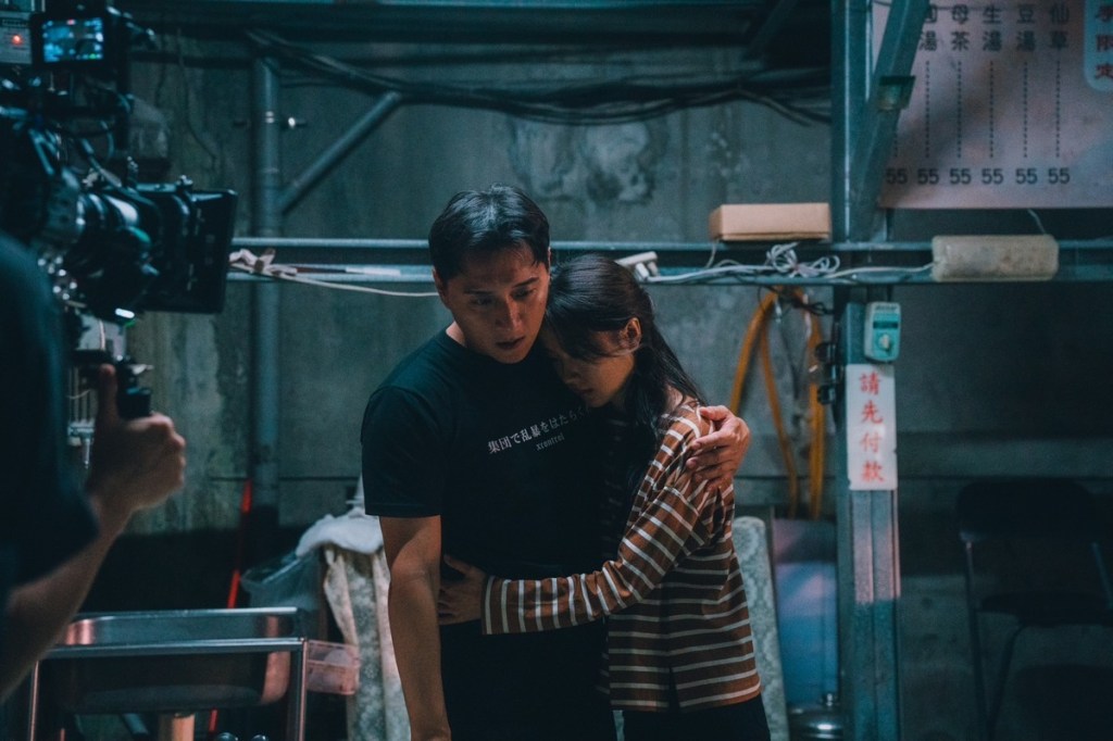 羅文裕 ft.草屯囝仔〈白目〉MV (照片提供:大賞門文化)