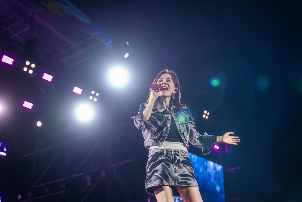 「嗨!出發吧來台東」演唱會首日由彭佳慧打頭陣登台