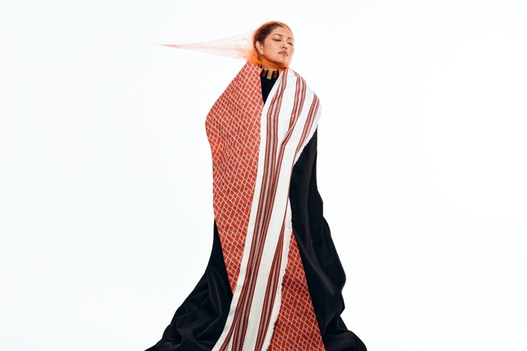 天后御用合聲 Kumu Basaw 姑慕．巴紹 首張創作專輯《Qrasun格拉孫》12/20數位上架、12/31實體發行