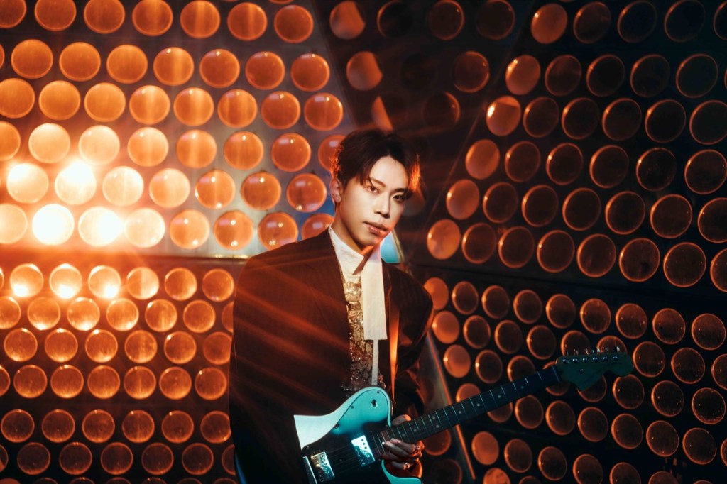 李晉瑋專輯造型化身「英倫騎士」