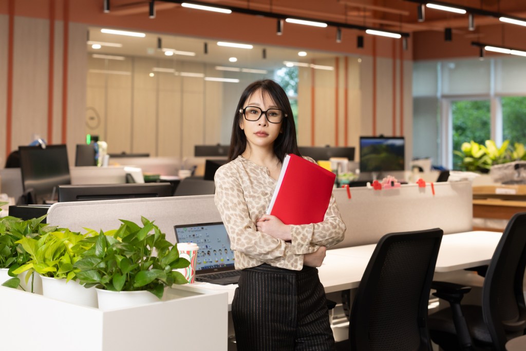 温嵐推出2024年全新浪漫單曲〈遇見你〉 並正式宣告加盟華納音樂 透露正在努力籌備新作品中