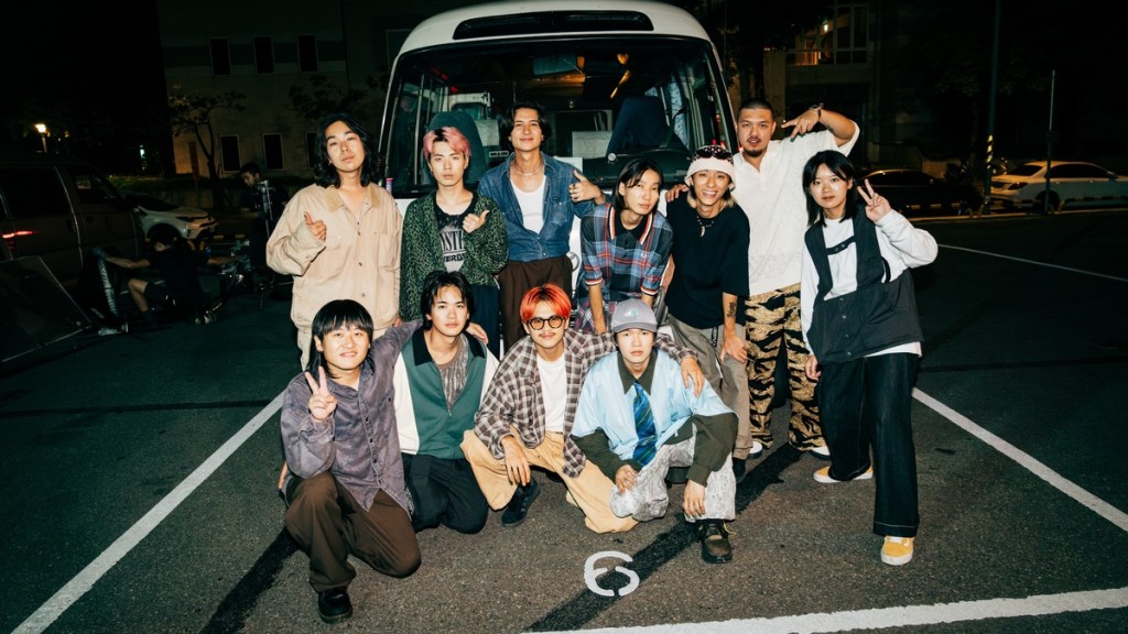 溫蒂漫步 X Billyrrom〈Nightglow Dreamer〉MV 劇照 (照片提供:睦木文化)