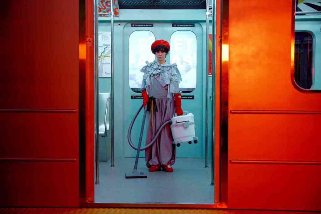 郁可唯新專輯首波主打先行曲〈老派少女〉(照片提供:華研國際)