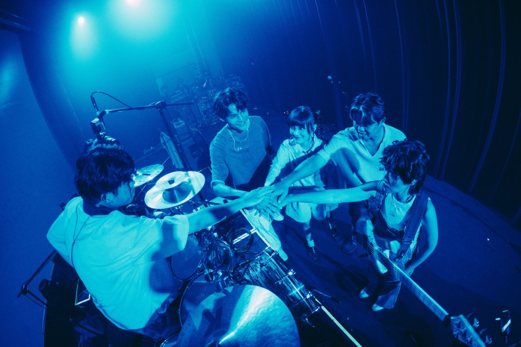 公館青少年推出《我其實一點都不酷 LIVE》專場紀念專輯 (圖片提供:街聲派歌)