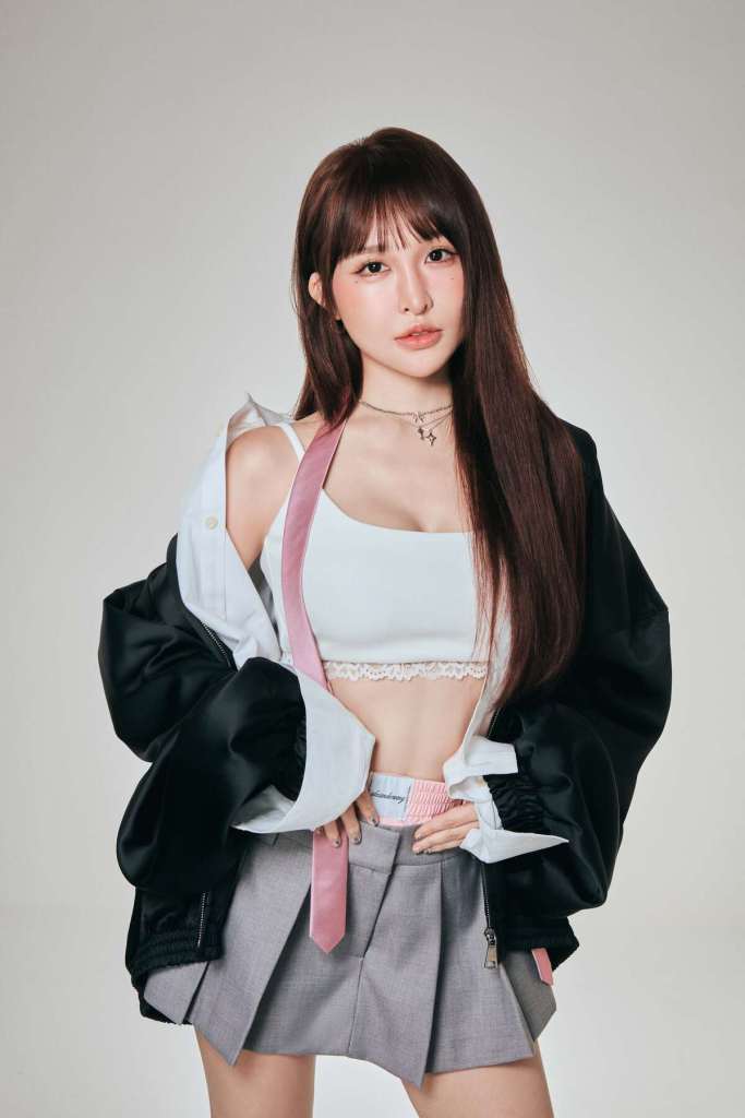 張若凡推出全新單曲〈如果你還愛著他〉(照片提供:索尼音樂)