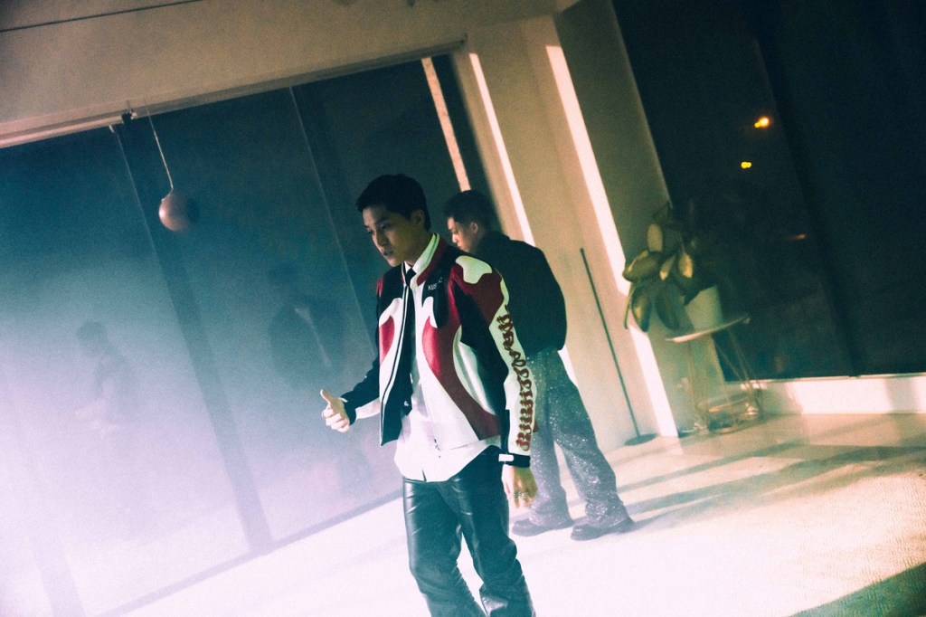 Ace推出新歌〈Stuck In My Head〉