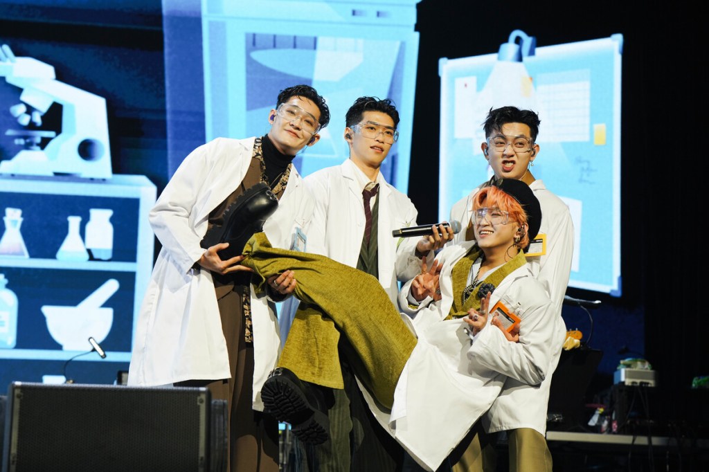 U:NUS 情人節粉絲派對: 2/15 復古紳士風 (照片提供:滾石唱片)