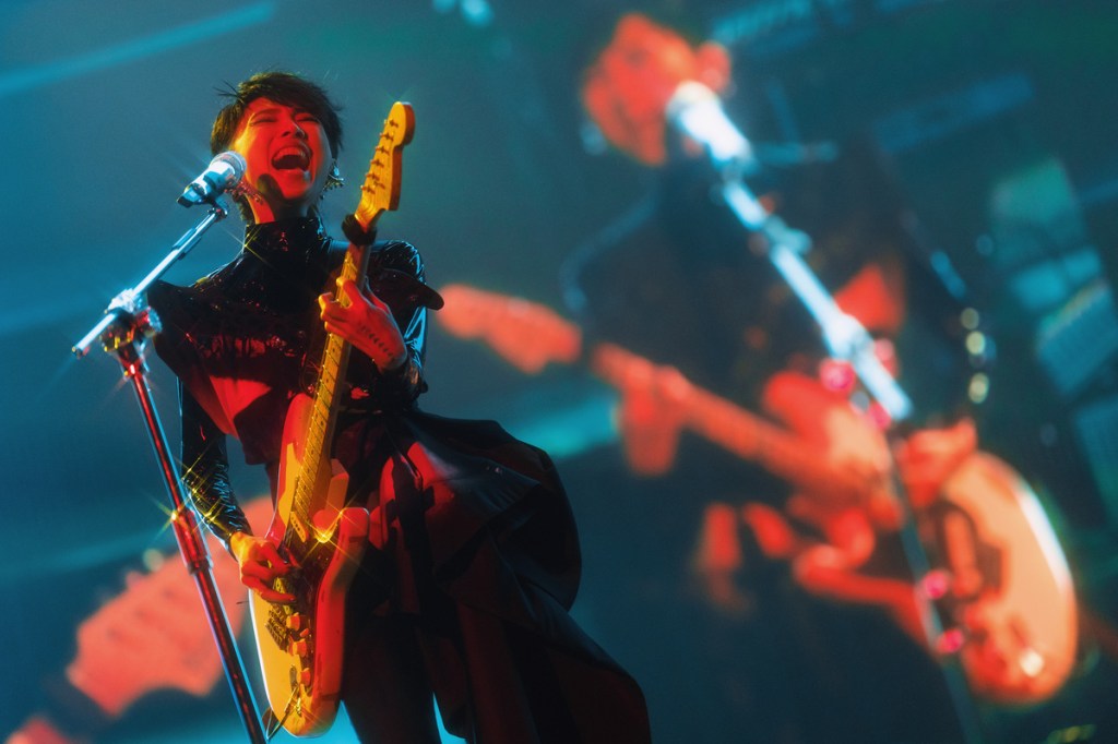 戴佩妮 雙生火焰 上海綻放開唱