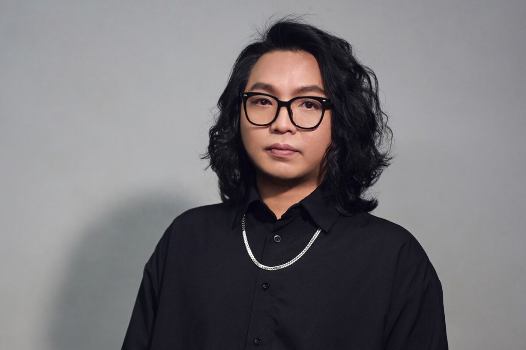 潘信維邀荒山亮合作新歌〈乾杯（啉予焦）〉 5/1揪羅文裕、蕭閎仁、楊肅浩在PIPE Live&nbsp;Music玩音樂