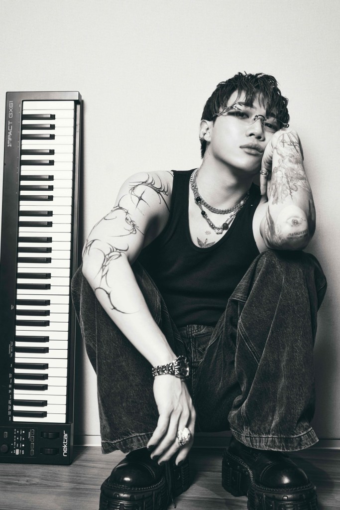 ØZI 全新專輯《SWIRL》邀 Jay Park 合作〈EFFORTLESS〉