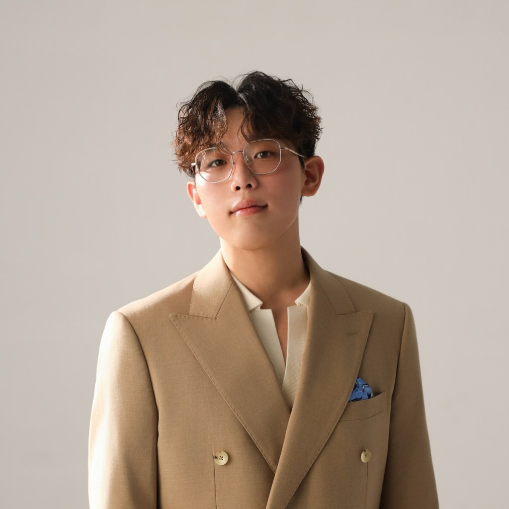 曹策勛推出最新單曲〈Last Glance（最後一眼）〉 並預告 4/11 發行首張全創作專輯《Deeper》