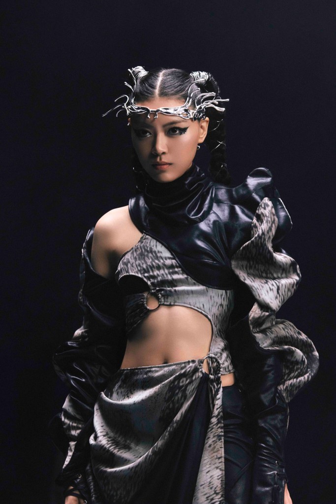 Jasmine Sokko 楚晴