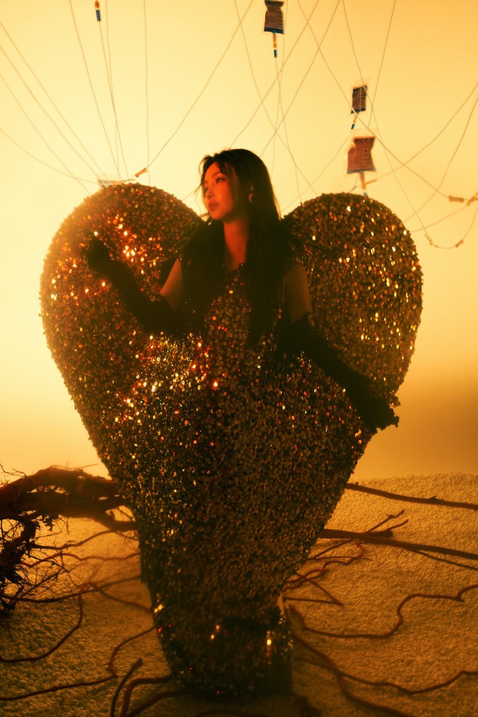 來自黑龍江哈爾濱的 KIAH 發行首張專輯《女口》(照片提供:綺亞音樂)