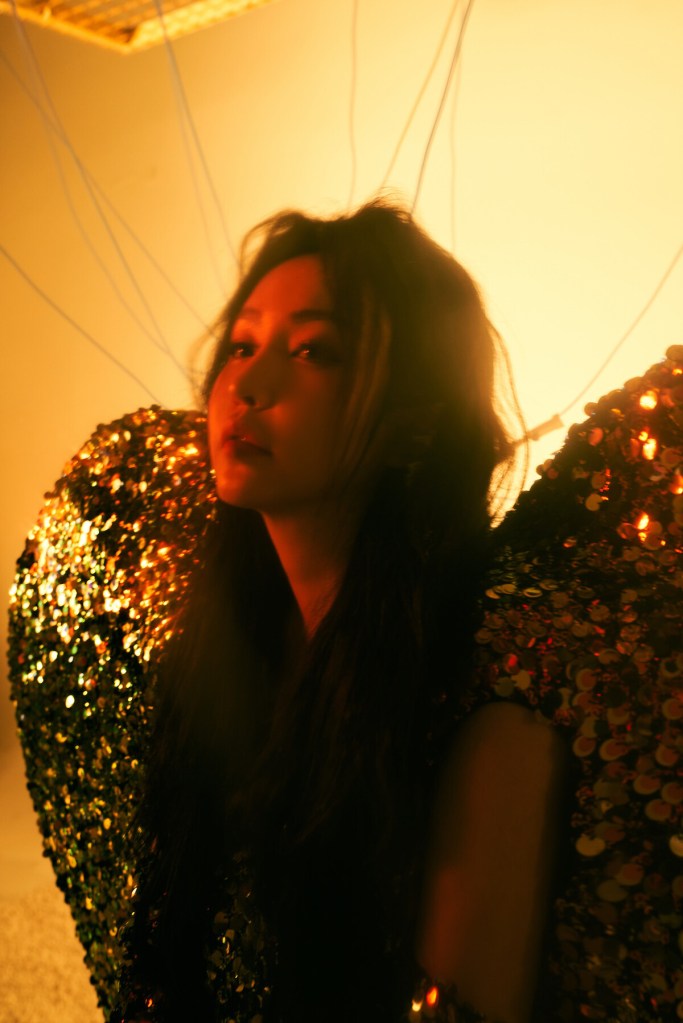 來自黑龍江哈爾濱的 KIAH 發行首張專輯《女口》(照片提供:綺亞音樂)