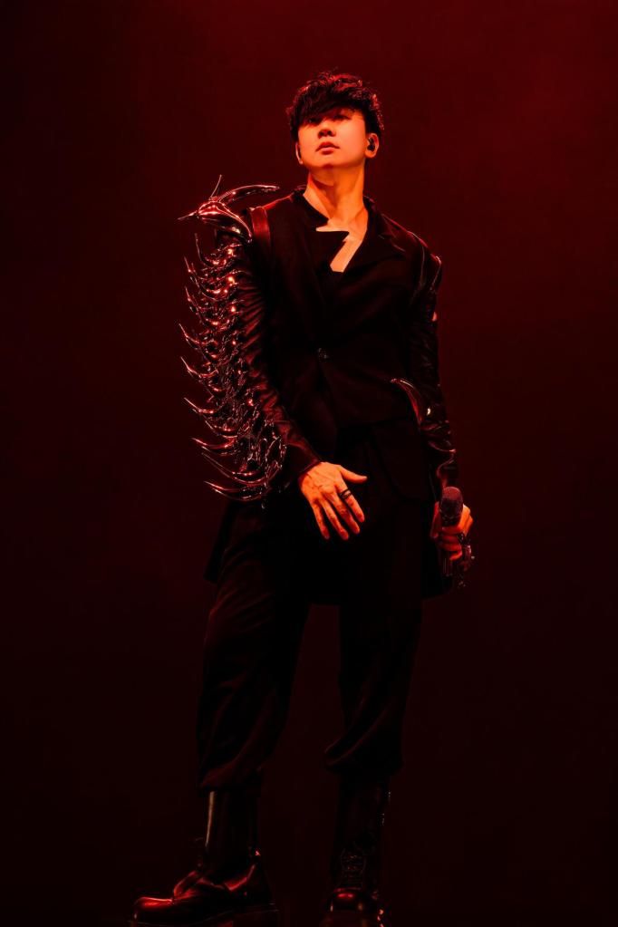 JJ林俊傑宣布6/7-6/8在台北大巨蛋開唱