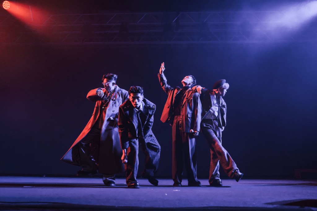 U_NUS立下目標盼〈嗨到臉紅紅〉能成為聽眾派對狂歡的歌曲首選。（圖／滾石唱片提供）