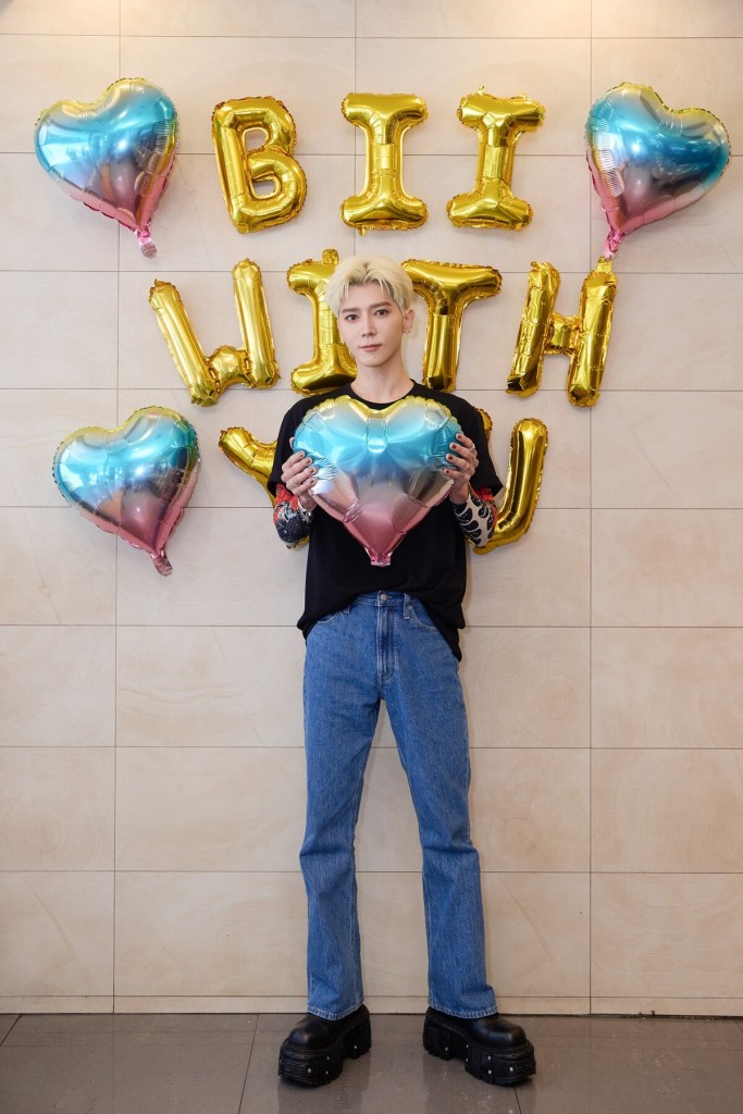 Bii畢書盡在鐵板燒餐廳舉辦私密感謝派對 (照片提供:索尼音樂)