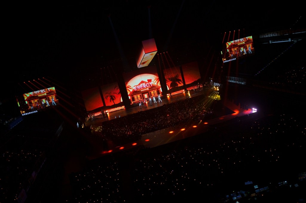 Energy大馬演唱會金光閃閃