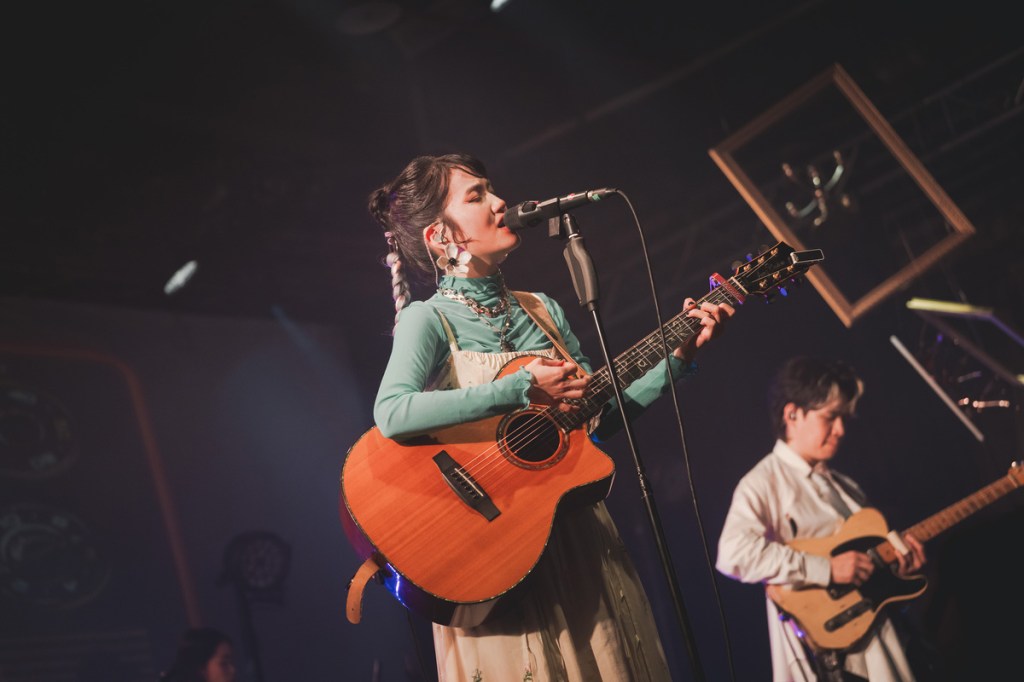 庸俗救星主唱宋家耘