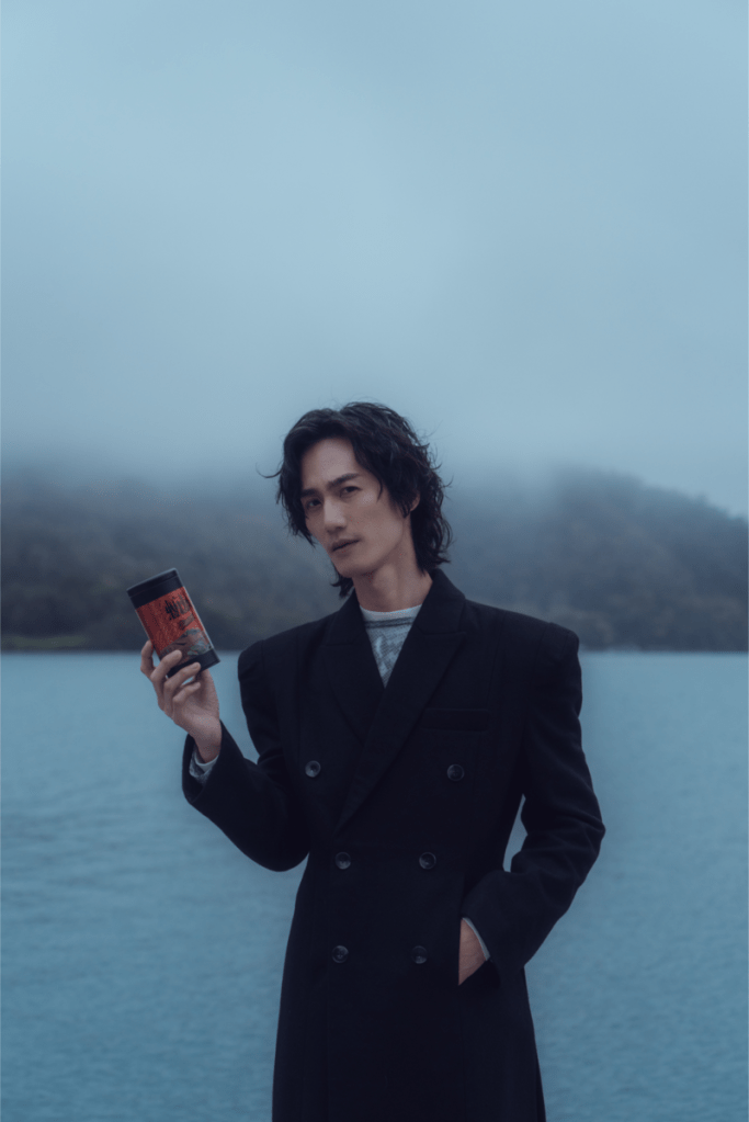 李英宏與東方美人茶罐