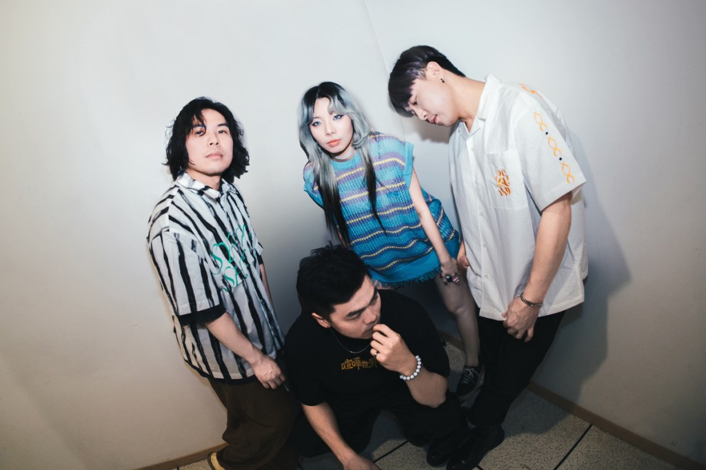 甜約翰 Sweet John 推出全新EP《A Plus》不插電純聲響