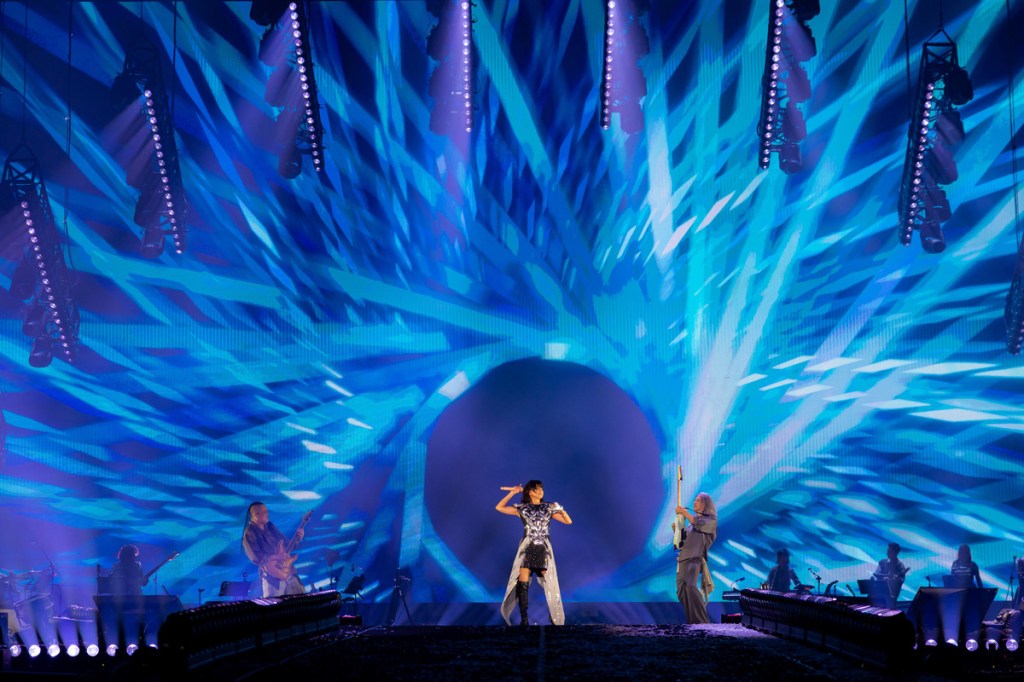 孫燕姿「就在日落以後」巡演從家鄉新加坡正式啟航 (照片提供:Make Music)