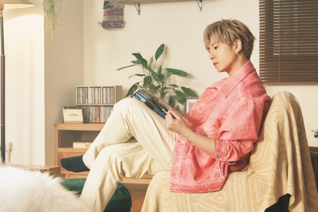 GJ蔣卓嘉改編理想混蛋〈不是因為天氣晴朗才愛你〉 從木吉他改成電吉他風格 盼聽眾有耳目一新感受