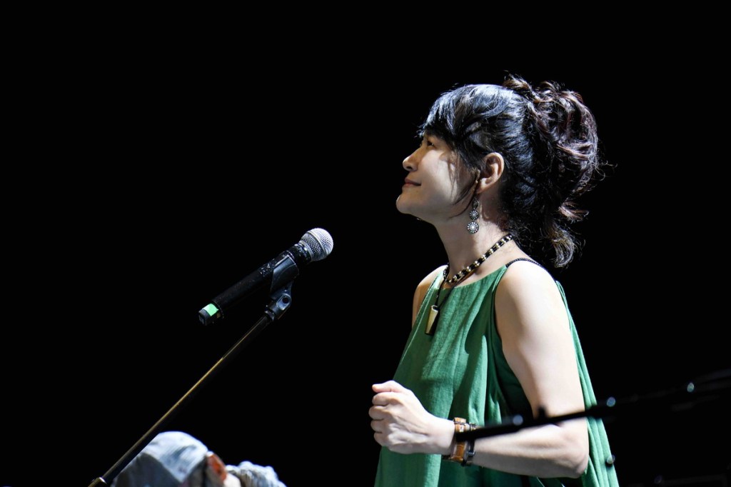 詩歌跨界企劃「聽見零雨」攜手羅思容打造專輯 並邀草莓救星、緩緩、OVDS和庵心自在所改編零雨詩作