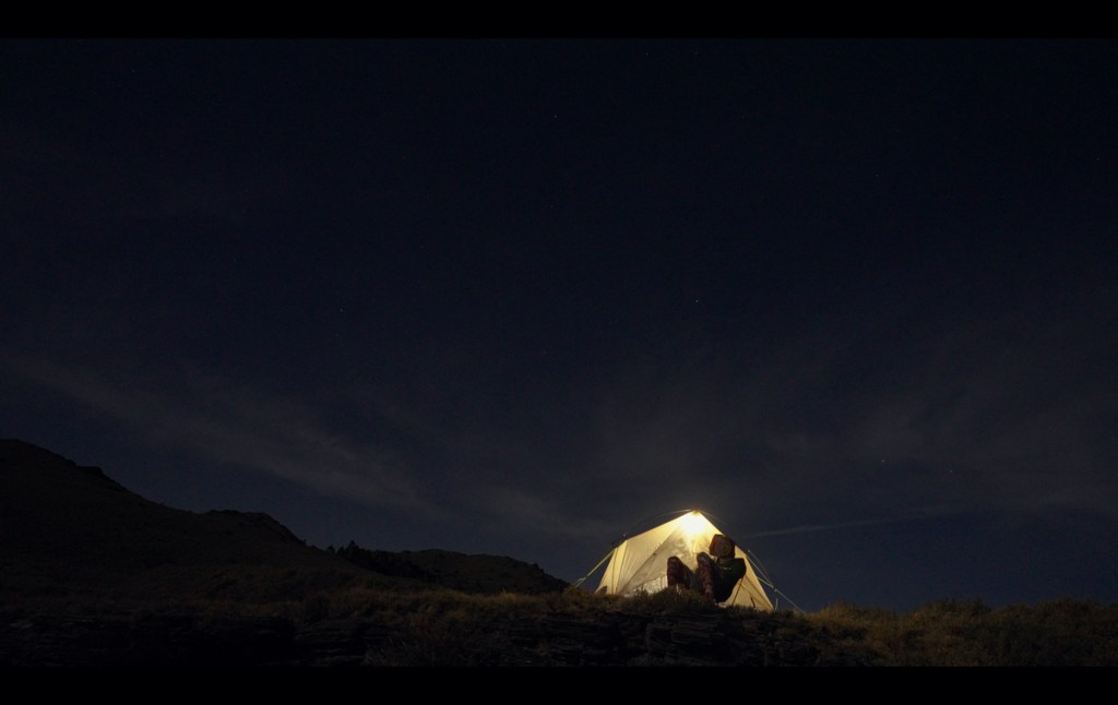 張震嶽推出深情新作〈媽媽的眼睛〉(照片提供:本色音樂)