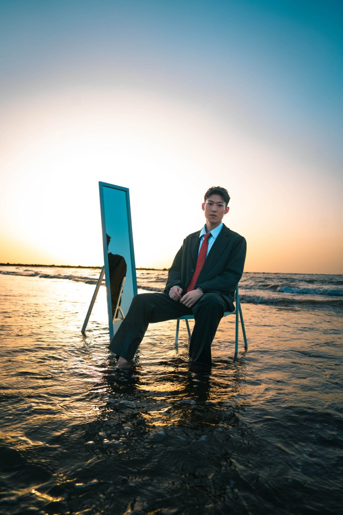 李柏諺推出個人首支單曲〈厭世〉(照片提供:杰思娛樂)