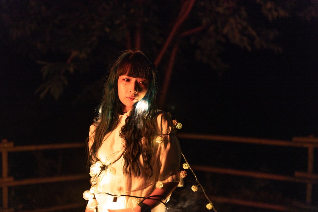 原子邦妮推出獨立音樂品牌後推出首波單曲〈Twinkle Twinkle〉(照片提供:街聲派歌)＿
