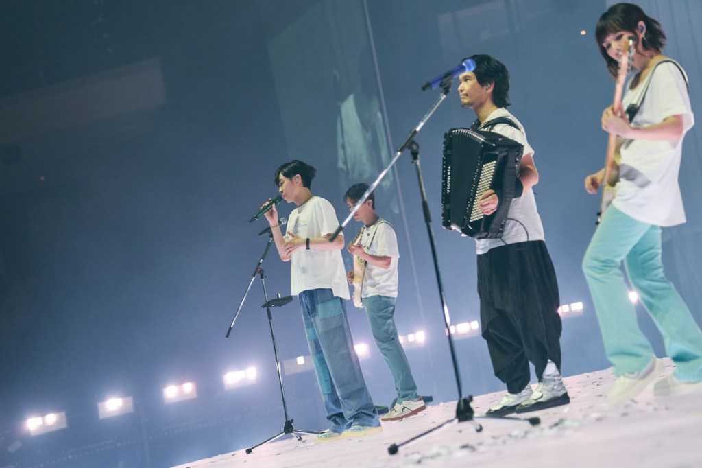 蘇打綠邀日本手風琴家佐藤芳明登台合體演出