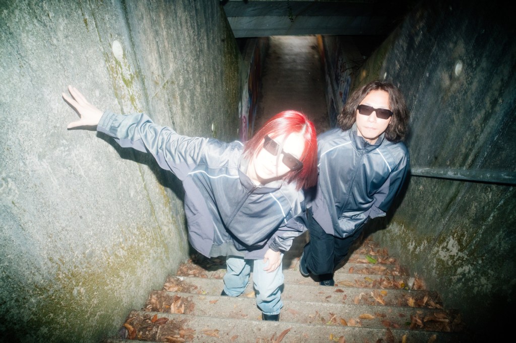 製作人Dizparity偕歌手SOPHY王嘉儀推輕電子舞曲合作專輯《春光》