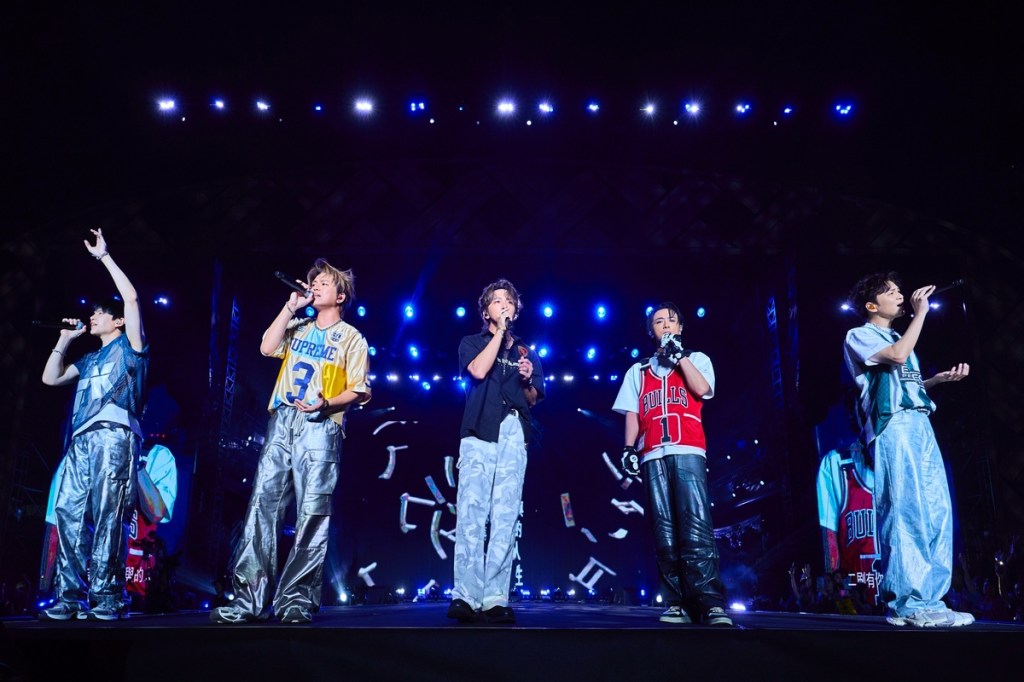 Energy感動合唱〈分合〉  邀全場揮舞手機燈