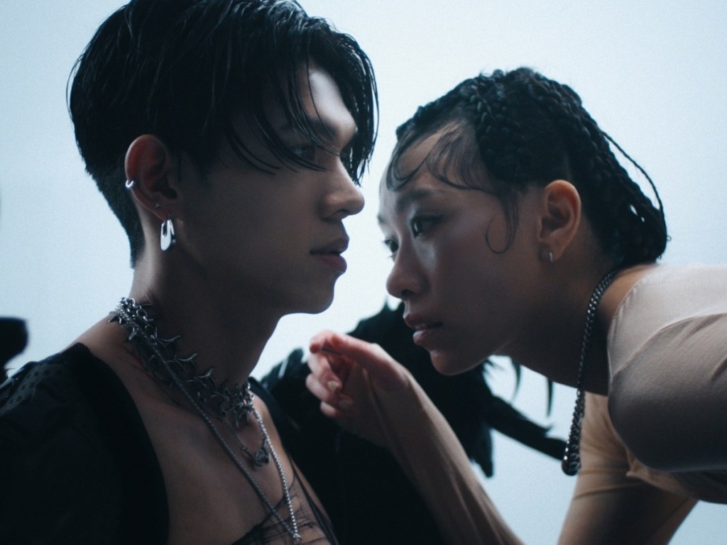 KIRE 探索禁忌情慾推出〈angel〉與〈down〉MV 開始投入新專輯籌備工作&nbsp;9月前往英國舉辦專場演出