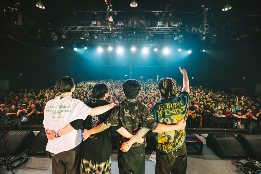 滅火器也與高雄歌迷分享6/30即將回到大正、宇辰、皮皮三人的高中母校「三民家商」二十五週年安可場，高喊「如果還想再聽一遍的話就來吧！」