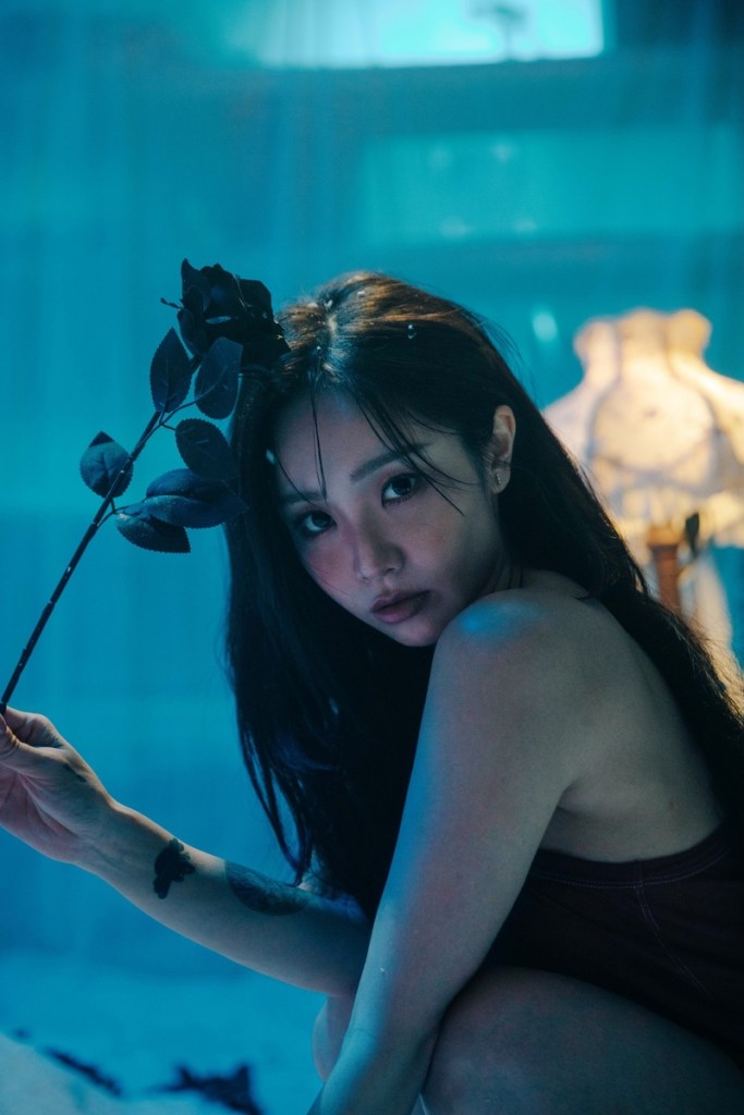 Kimberley陳芳語新歌〈侵愛的〉由李杰明填詞 (照片提供:陶山音樂)
