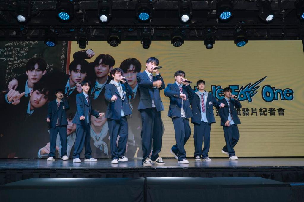 主打歌〈大丈夫〉遠赴日本拍MV,近日預告登上日本東京新宿街頭大型廣告牆