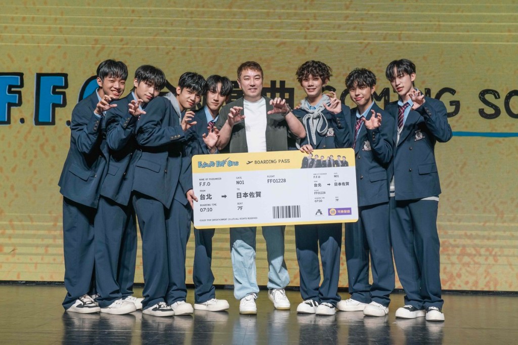 出道不到1年接4項代言 「男團富翁」詹仁雄慶功加碼送 3份大禮 助攻衝刺演藝事業