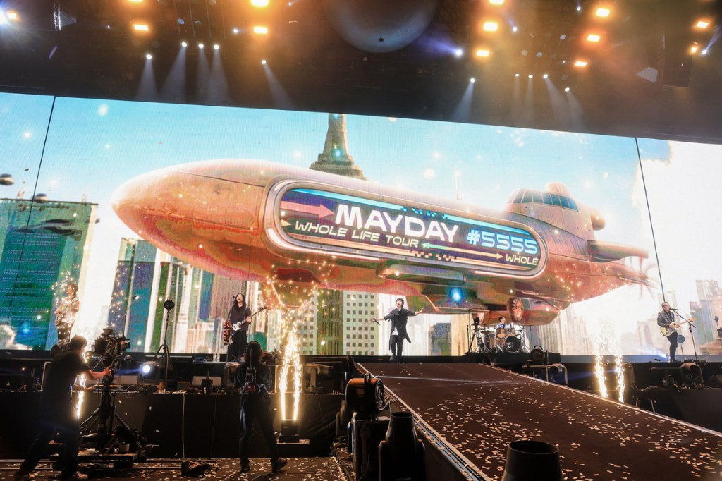 五月天與32萬歌迷8夜難以忘懷的大巨蛋回憶