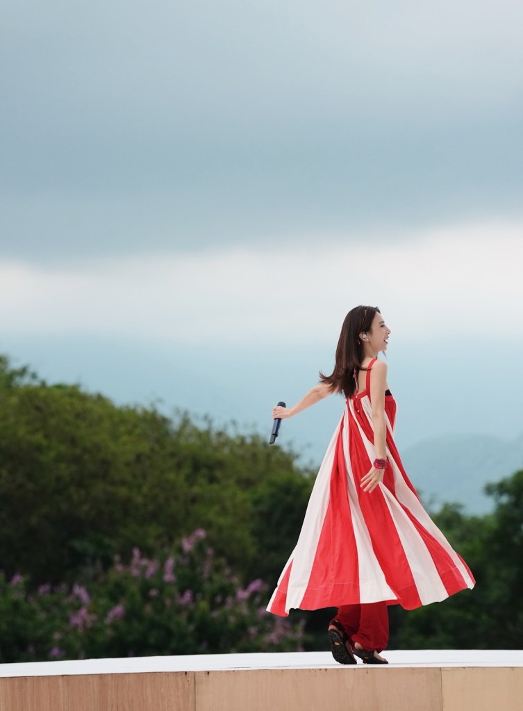 《田調》Live in Life野地小巡演,第五站來到南投埔里暨南大學(科院大草坪)進行壓軸場演出,田調創下史無前例的演唱會新里程碑,