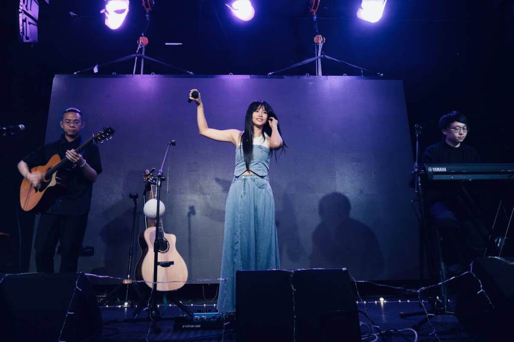 吳汶芳《兩個世界》小巡演台北場邀南西肯恩主唱南西擔任嘉賓！