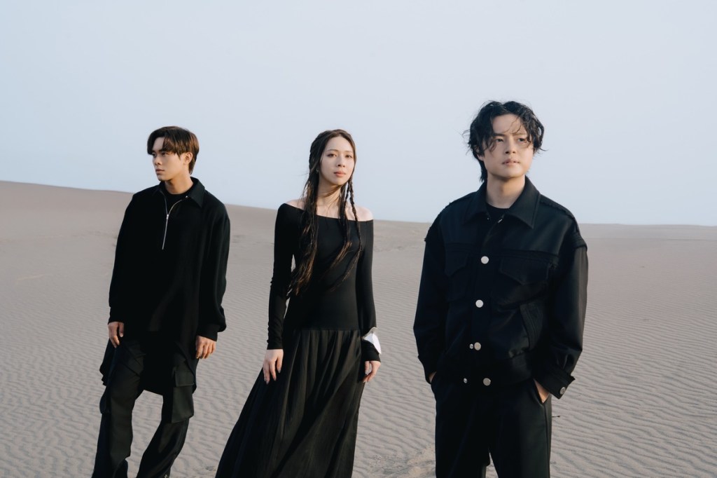告五人全新專輯主打歌〈黑夜狂奔〉MV遠赴日本中田島沙丘實景拍攝！