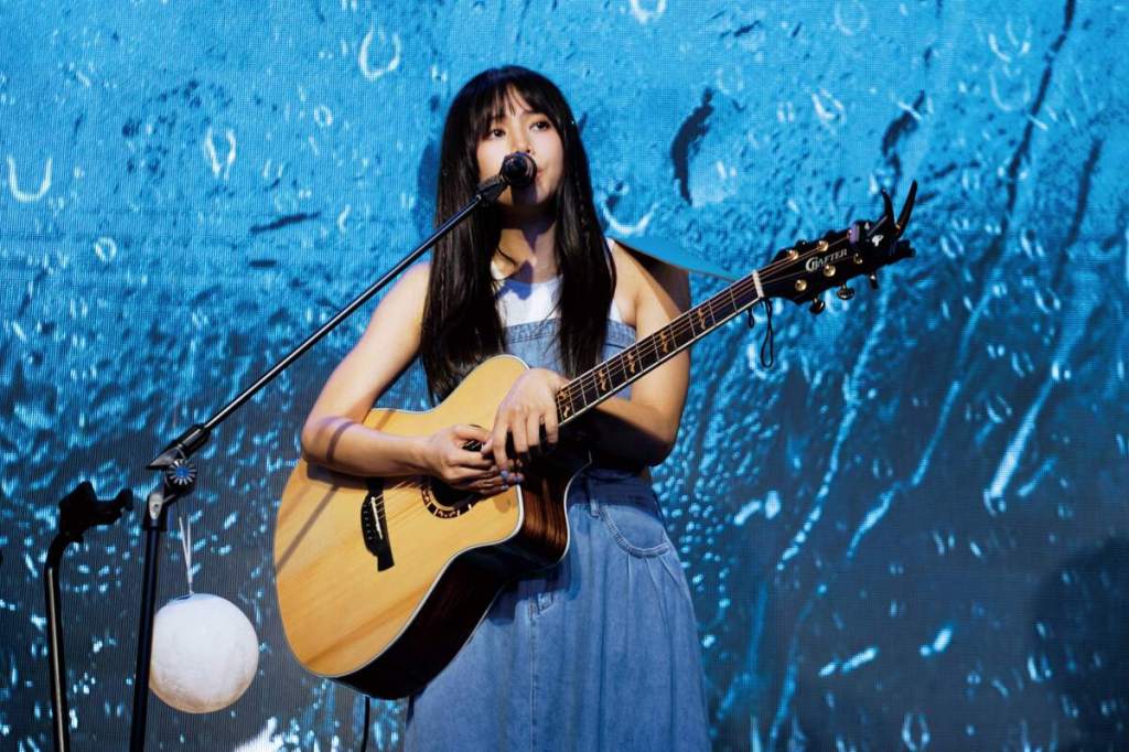 吳汶芳小巡演台北開唱