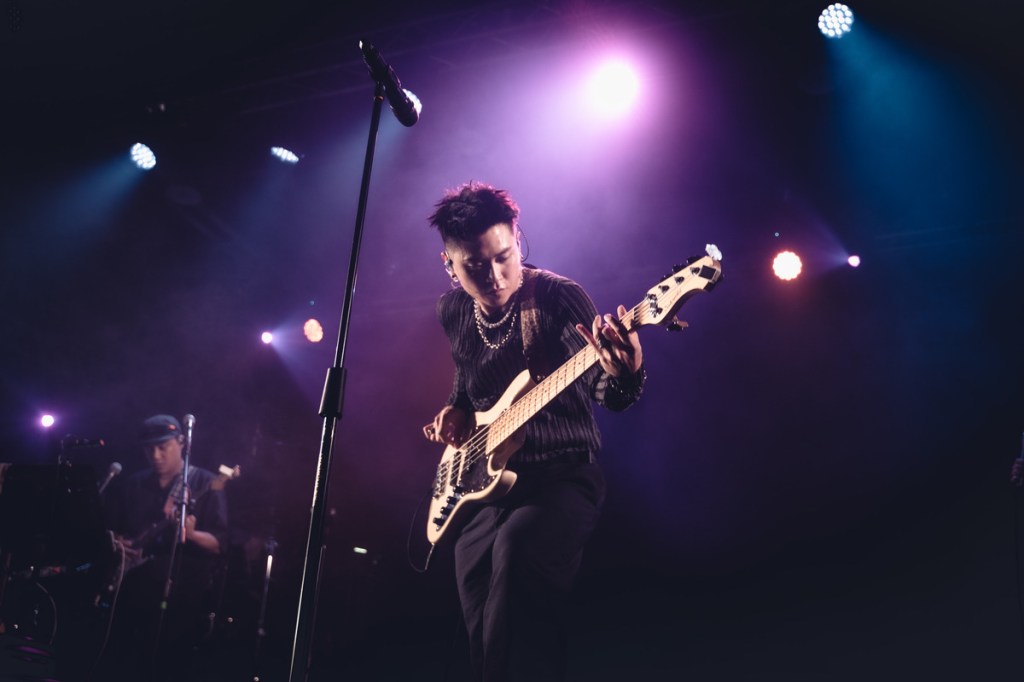 LINION推出全新單曲〈Wall.Eyes.Knee〉！幽默展現男孩卡在喉嚨的愛