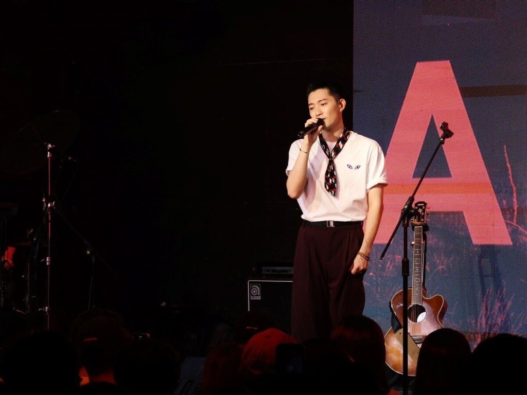 唐貓前鼓手兼雙主唱之一！高真TRU發行首張個人全創作專輯《ALIVE》