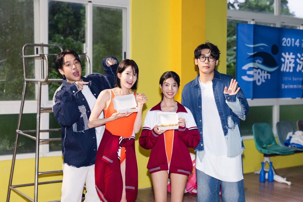 MV 何諭函（Hoho）、香港演員Chloe 蘇皓兒（左）擔任女主角，今昔對比重拾當年勇敢追夢的自己