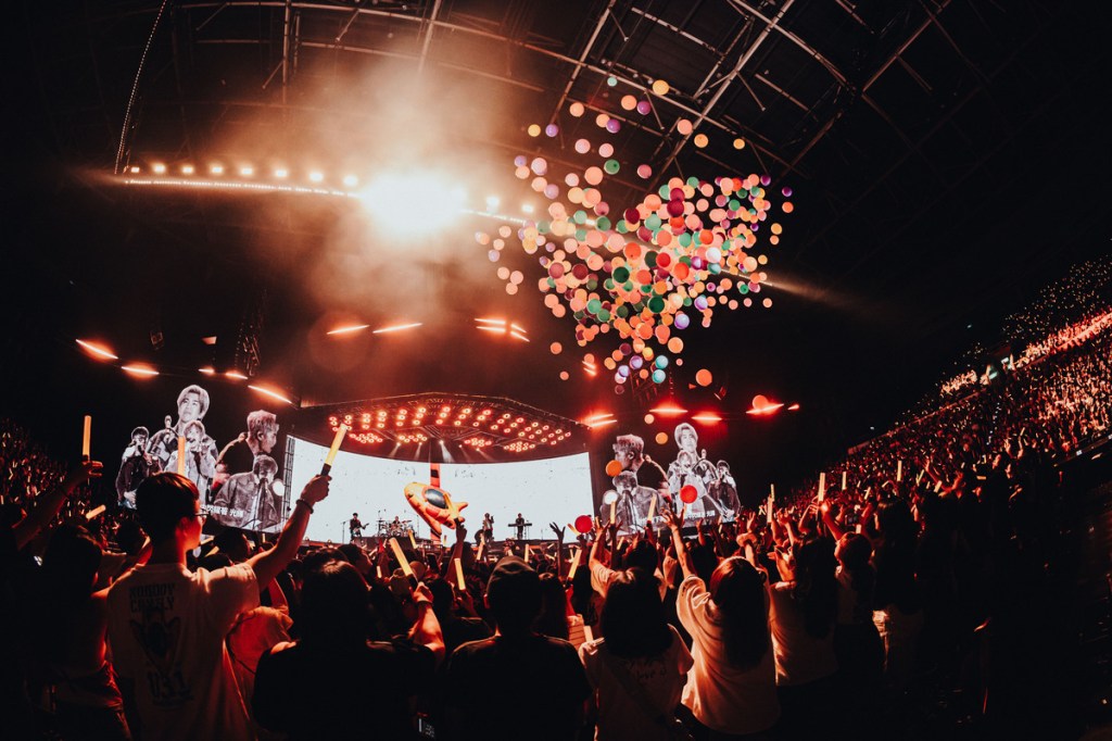 八三夭在高雄巨蛋舉辦2025生日趴《沒有翅膀的人》巡演首站 (照片提供:KKLIVE、不搖就滾)