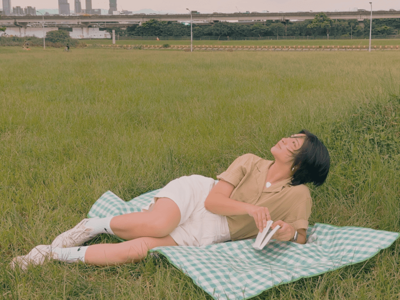 黃宇寒攜手雷擎打造新曲〈暮春 Bless you〉(照片提供:給樂音樂)