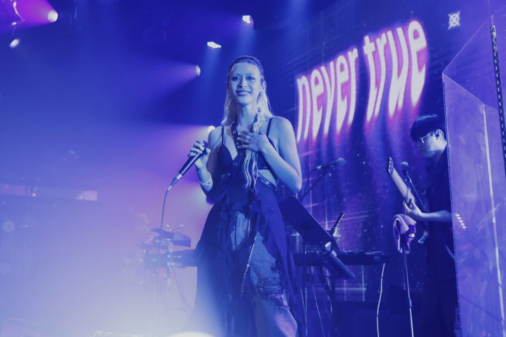 JUD 陳泳希舉辦出道以來首場專場音樂會《剩下我的時候》(照片提供:華研國際)
